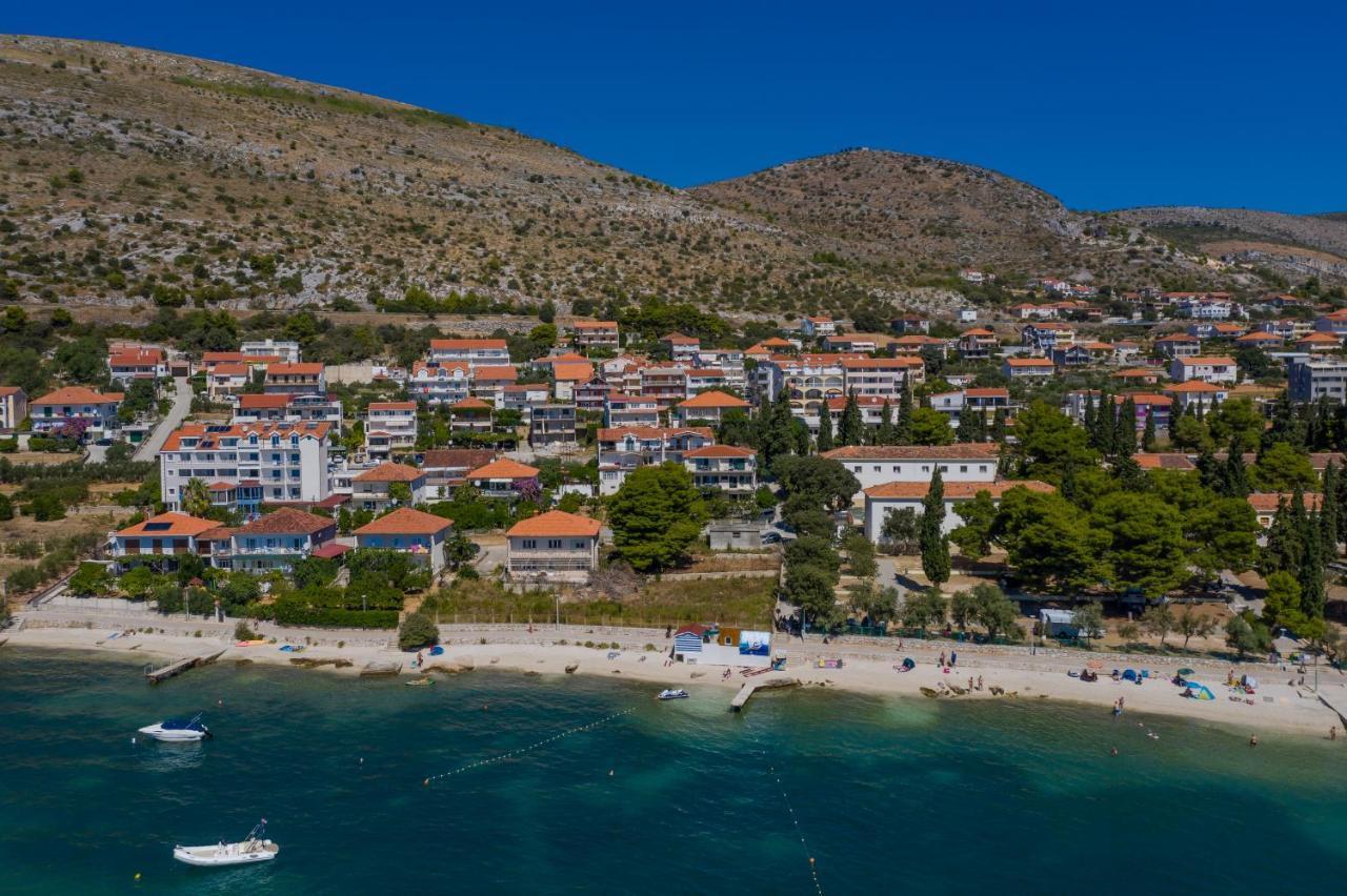 Mar Deluxe Apartments Трогир Экстерьер фото